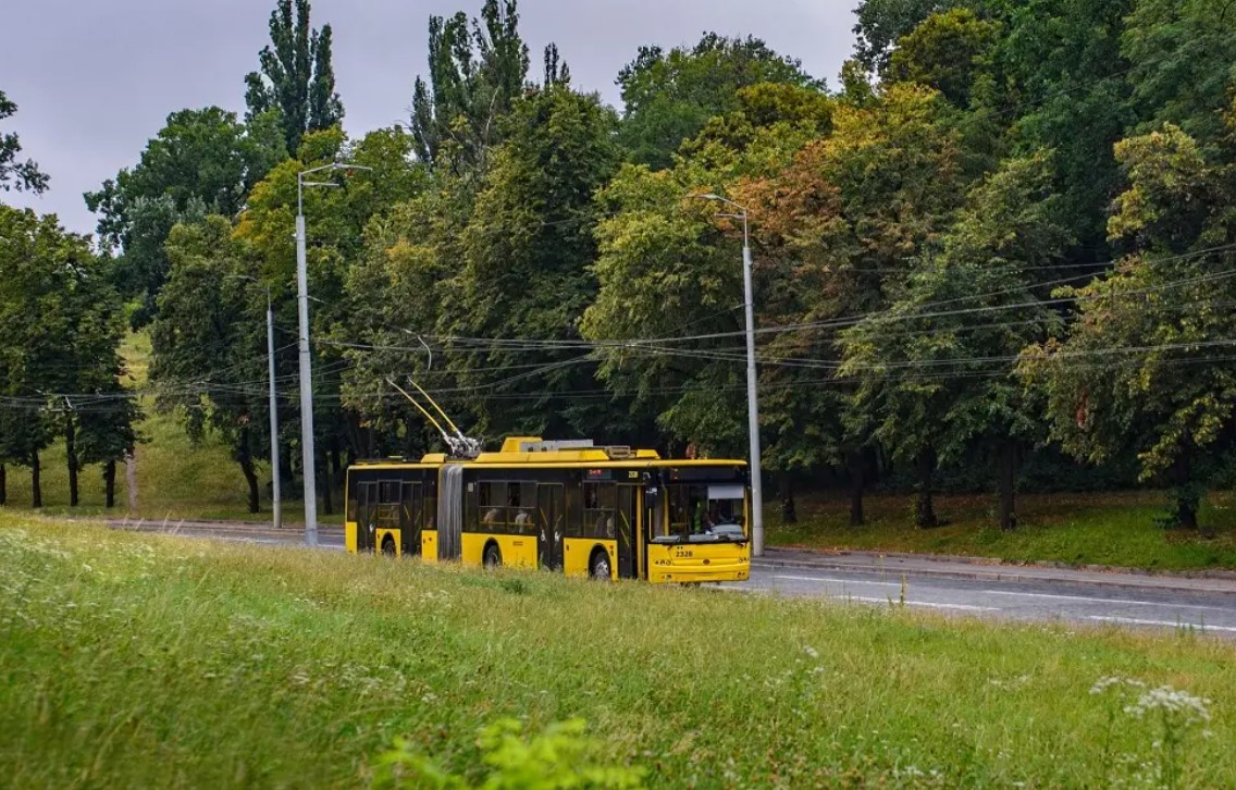 тролейбус 6 київ